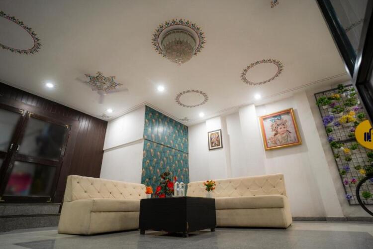 tripli hotels arunoday palace