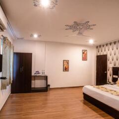 tripli hotels arunoday palace