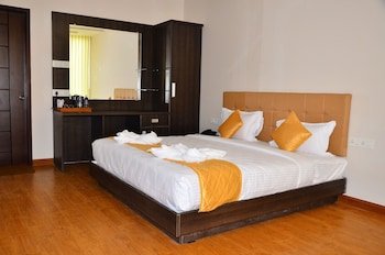 grand signature hotel and spa