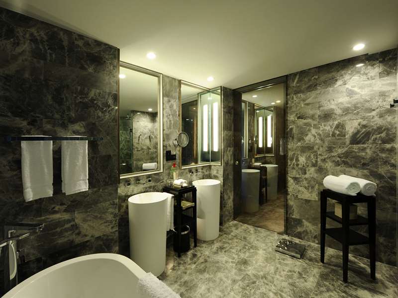 rhombus park aura chengdu hotel