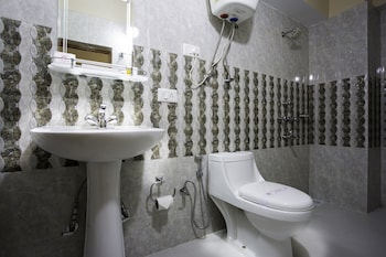 golden kuensel resort and spa