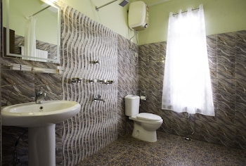 golden kuensel resort and spa