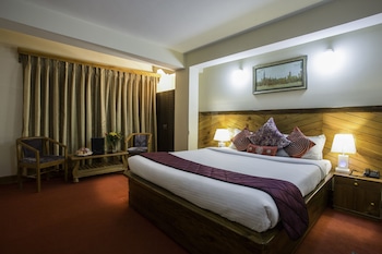 golden kuensel resort and spa