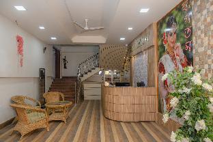 capital o 26866 megha resort