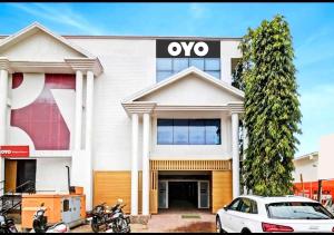 capital o 26866 megha resort