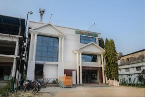 capital o 26866 megha resort