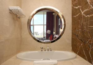 Al Raha Beach Hotel,Near Al Raha Mall,5 star