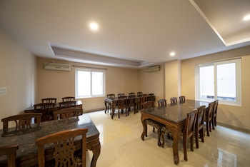Apollo 27,Karnataka>>Bengaluru,3 star