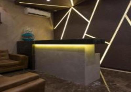 Hotel Meriton,Opp Dhanlaxmi Co. Op. Hsg. Soc., Near Anna Sagar Compound A.G. Link Road, Sakinaka, Andheri East, Mumbai,3 star