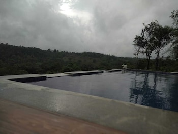 the vana valley retreat