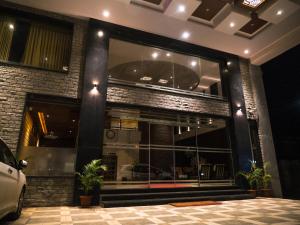 mary land church view suites