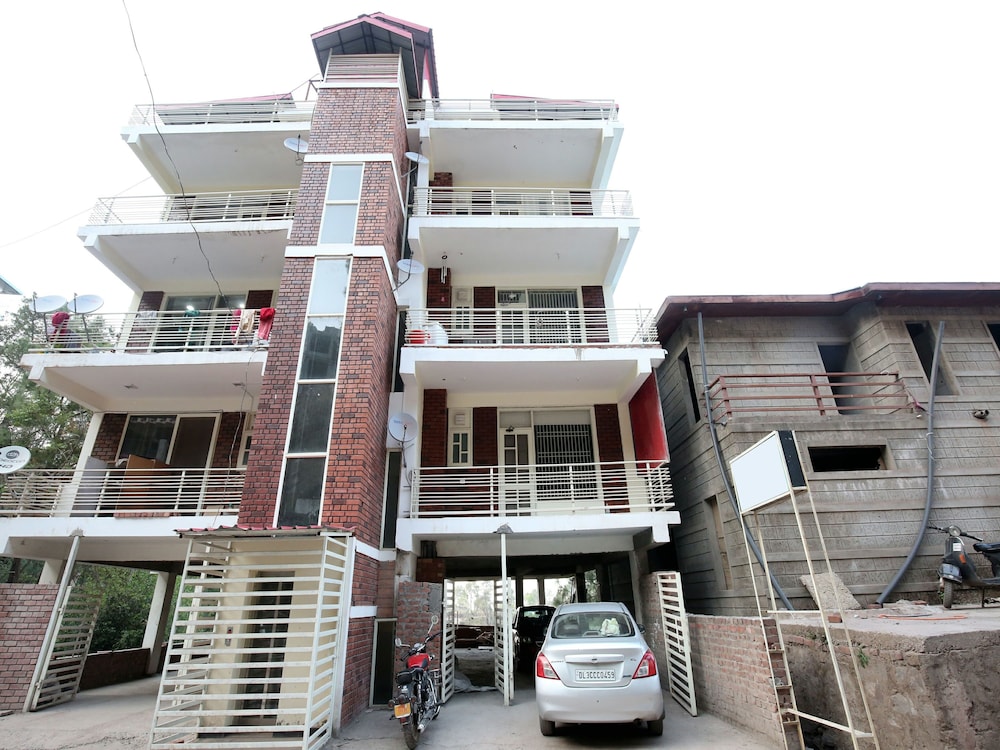 the hill crest kasauli