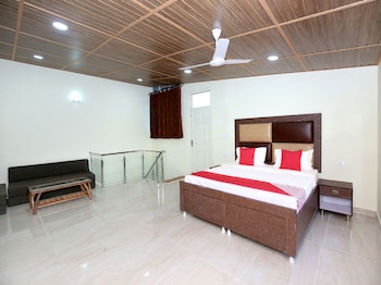 The Hill Crest Kasauli,Shamli Nichli,3 star