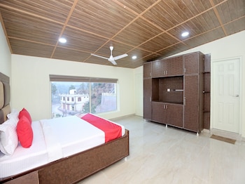 the hill crest kasauli