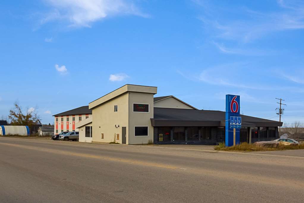 motel 6 kerrobert sk
