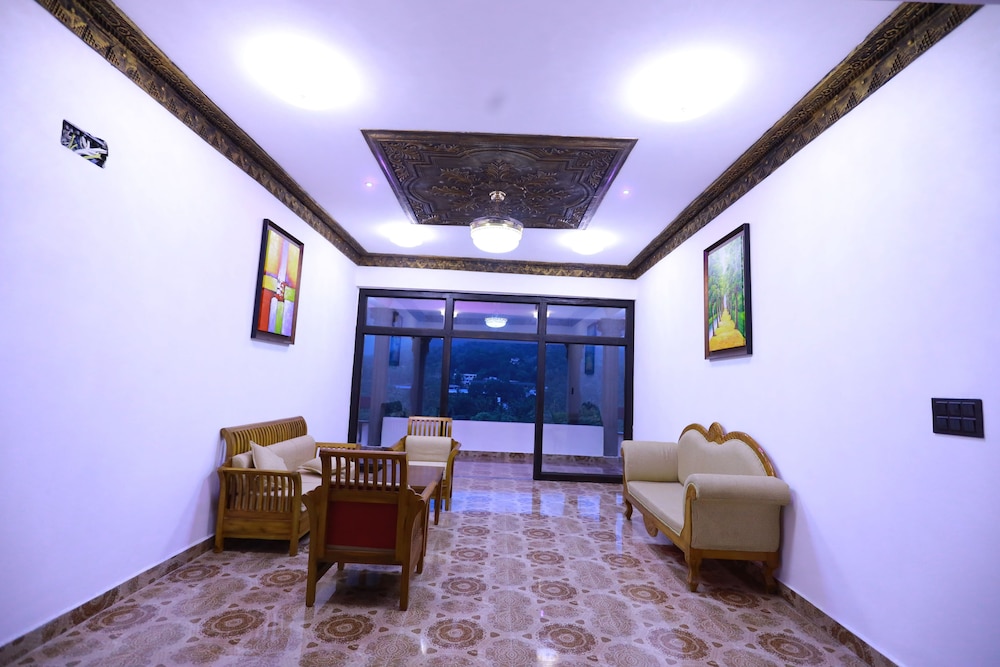 periyarmountainpalace