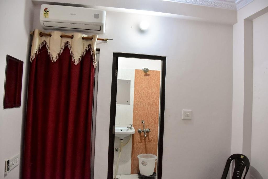 hotel nakshatra