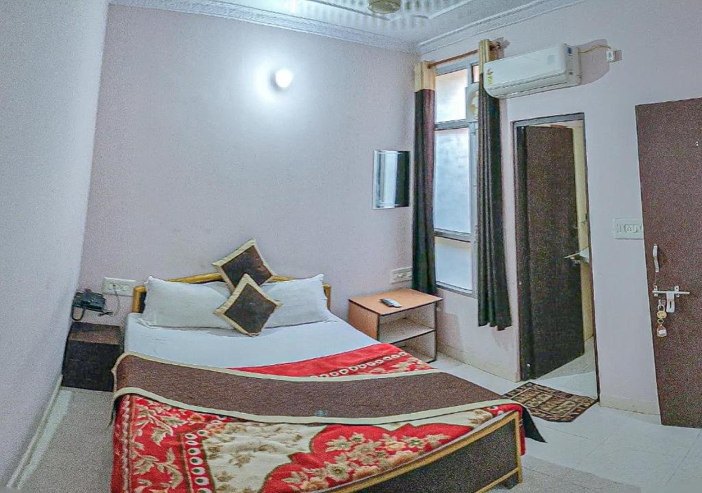 hotel nakshatra