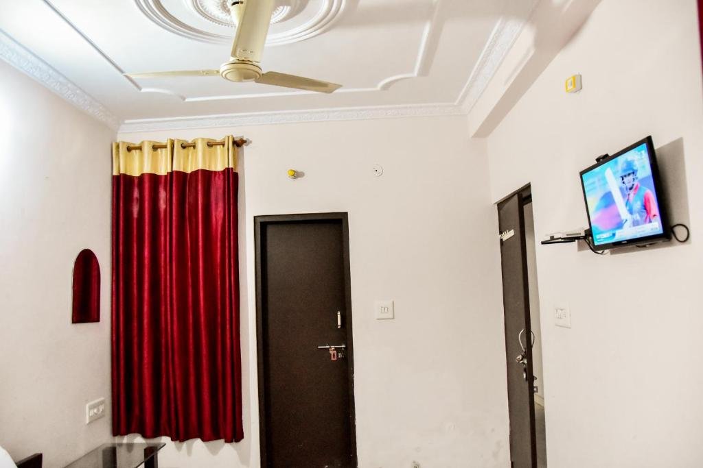 hotel nakshatra