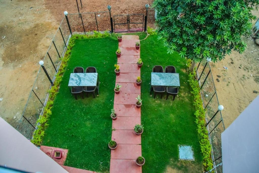 hotel nakshatra