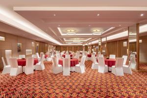 Country Inn & Suites By Radisson Zirakpur,Punjab>>Chandigarh,3.5 star