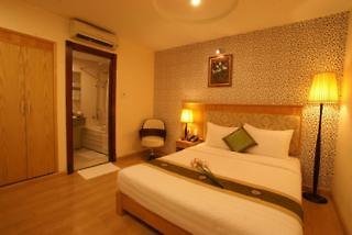 Sky Gem Hotel - Ben Thanh,48-50 Thu Khoa Huan Street,4 star