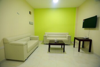al dhiyafa palace hotel apartment