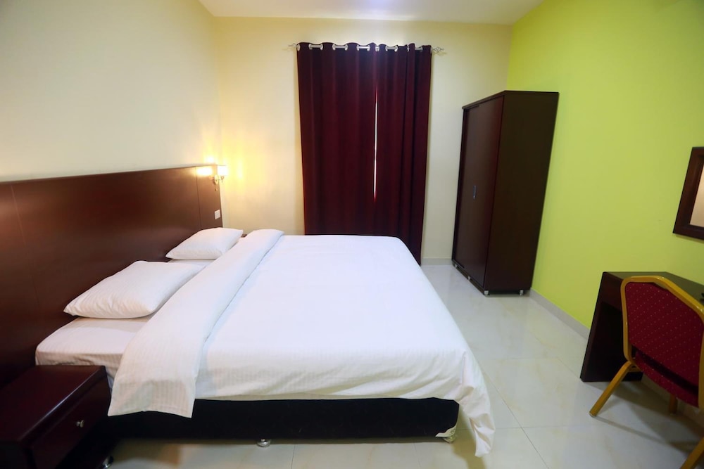 al dhiyafa palace hotel apartment