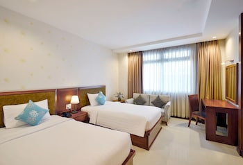 aquari hotel