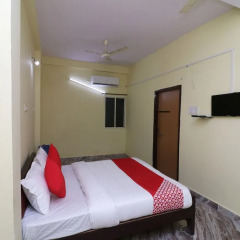 spot on 27004 hotel om sai plaza