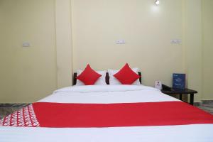 spot on 27004 hotel om sai plaza