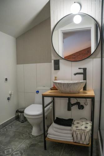 moon hostel warszawa