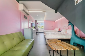 happiness pink bandb