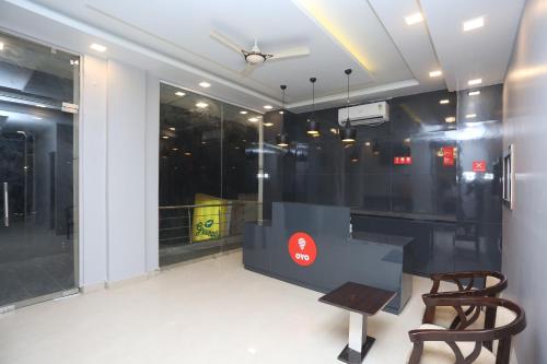 Amaira Hotels & Banquets (Near Vaishali Metro Station),Vasundhara,3 star