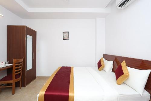 amaira hotels and banquets near vaishali metro station