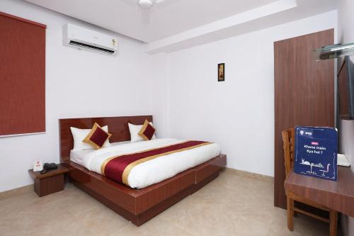 amaira hotels and banquets near vaishali metro station