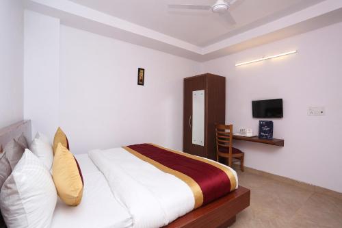 amaira hotels and banquets near vaishali metro station