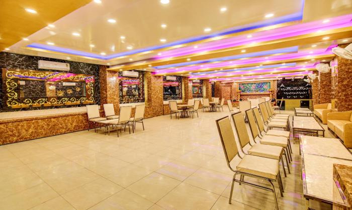 amaira hotels and banquets near vaishali metro station