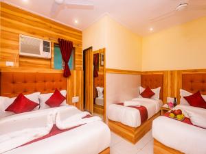 Aman Hotel Cst,Mumbai Suburban>>Mumbai,2.5 star