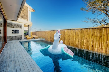kampi villas