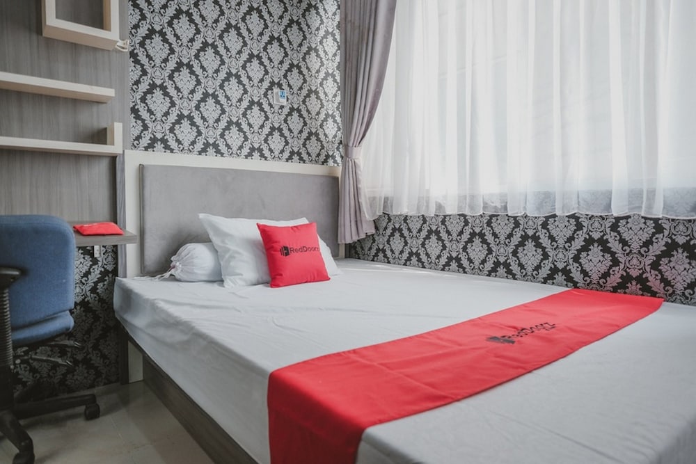 reddoorz apartment saladin mansion margonda
