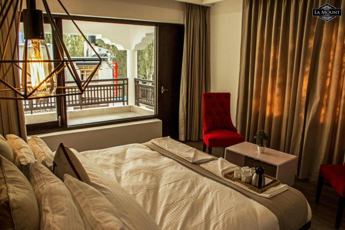 hotel la mount ladakh