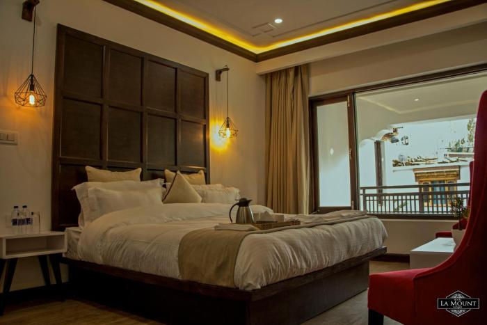 hotel la mount ladakh