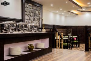 hotel la mount ladakh