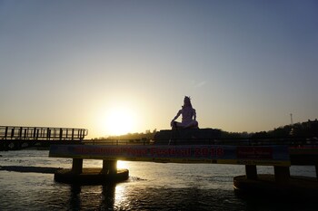 chakrah by hermitage