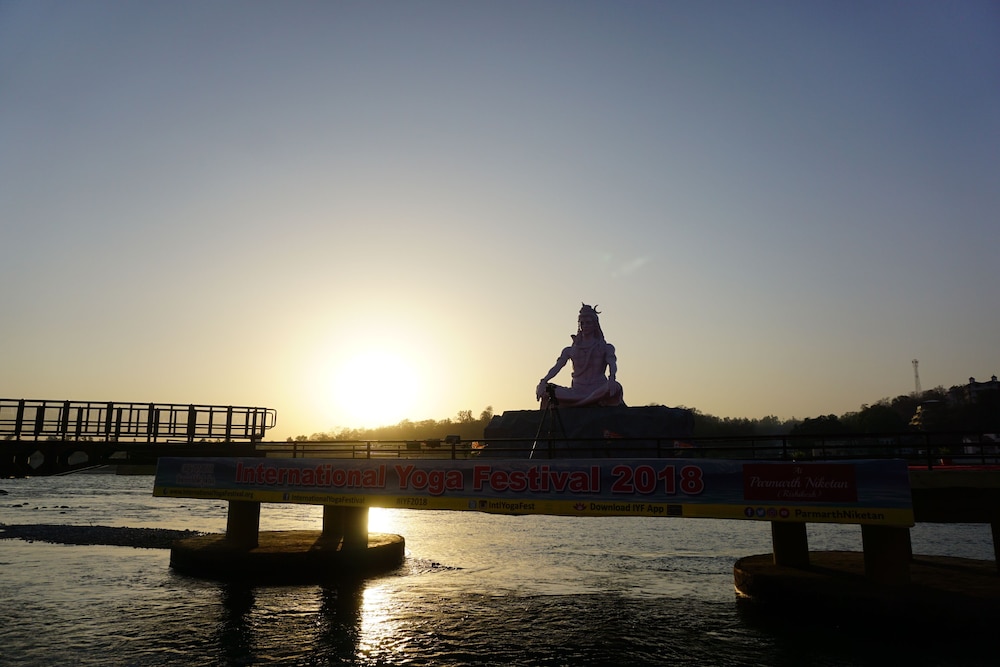 chakrah by hermitage