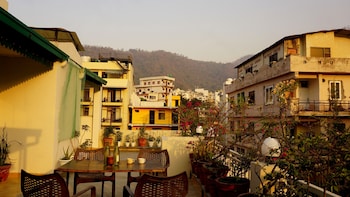 chakrah by hermitage