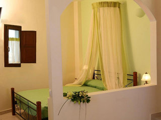 Amerisa Suites & Villa,Megalochori>>Fira,3 star