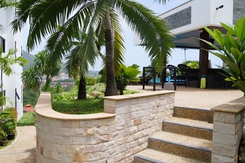 baan chom view kamala