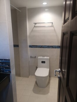 baan chom view kamala